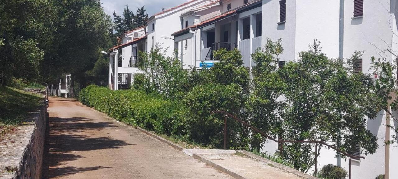 Studio Apartment Jadranko Krnica Exterior foto